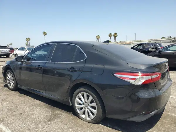 4T1C11AK3LU915868 2020 TOYOTA CAMRY - Image 2