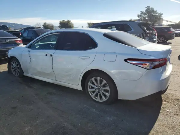 4T1C11AK3LU916423 2020 TOYOTA CAMRY - Image 2