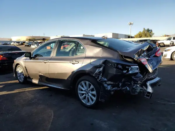 4T1C11AK3LU917295 2020 TOYOTA CAMRY - Image 2