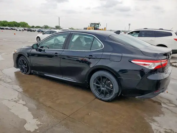 4T1C11AK3LU926630 2020 TOYOTA CAMRY - Image 2