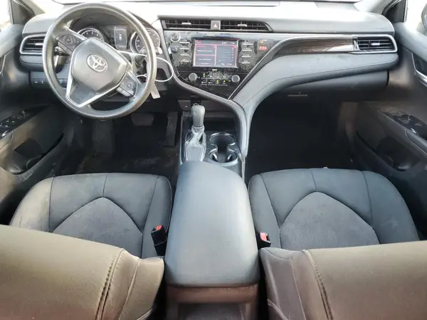 4T1C11AK3LU930001 2020 TOYOTA CAMRY - Image 8