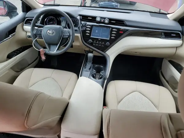 4T1C11AK3LU930595 2020 TOYOTA CAMRY - Image 8