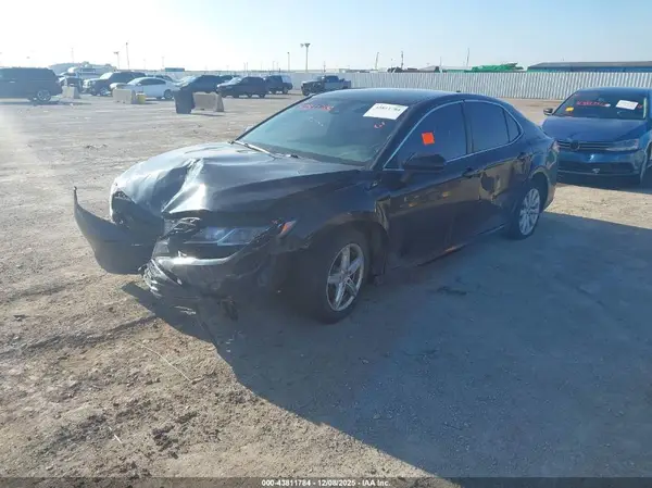 4T1C11AK3LU931424 2020 TOYOTA CAMRY - Image 2