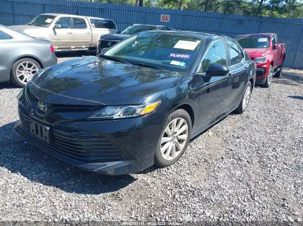 4T1C11AK3LU932413 2020 TOYOTA CAMRY - Image 2