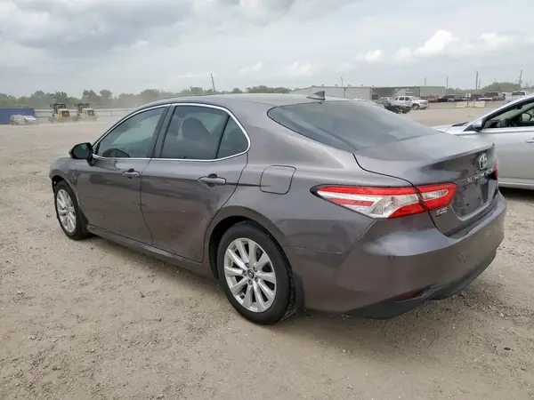 4T1C11AK3LU932850 2020 TOYOTA CAMRY - Image 2