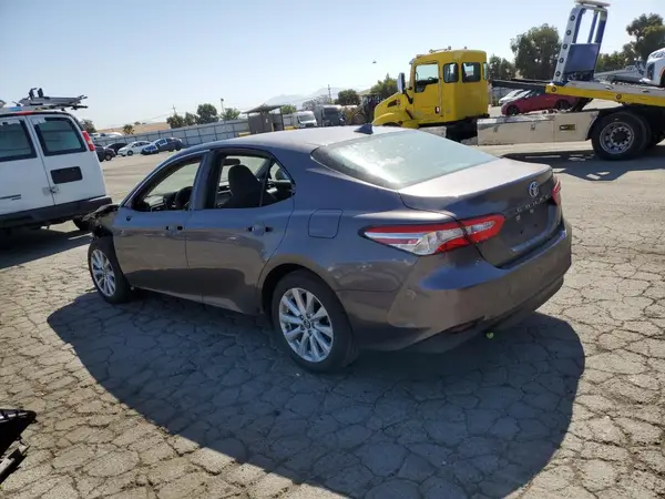 4T1C11AK3LU934632 2020 TOYOTA CAMRY - Image 2
