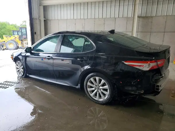 4T1C11AK3LU936915 2020 TOYOTA CAMRY - Image 2