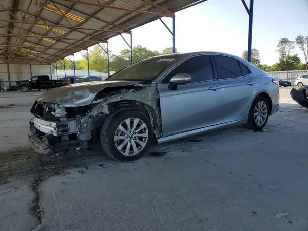 4T1C11AK3LU942245 2020 TOYOTA CAMRY - Image 1