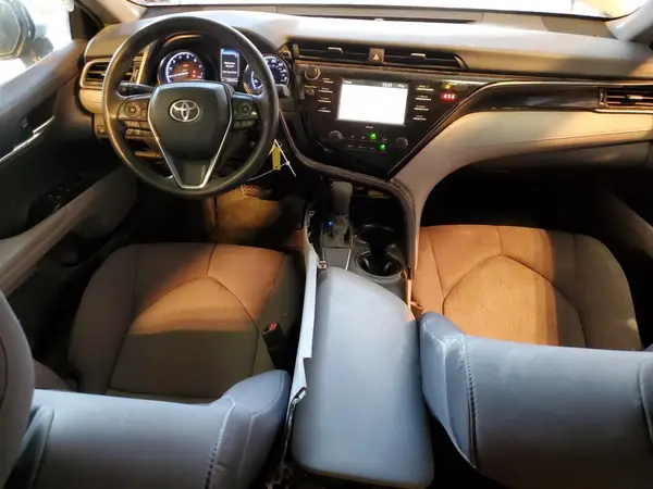 4T1C11AK3LU947963 2020 TOYOTA CAMRY - Image 8