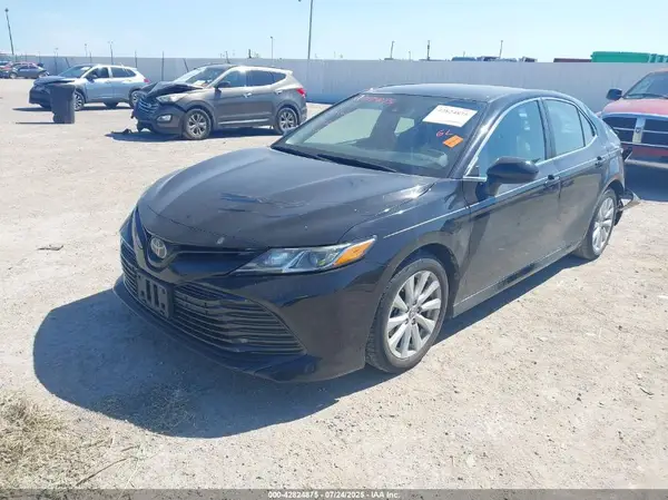 4T1C11AK3LU954072 2020 TOYOTA CAMRY - Image 2