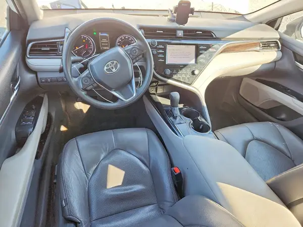 4T1C11AK3LU960566 2020 TOYOTA CAMRY - Image 8