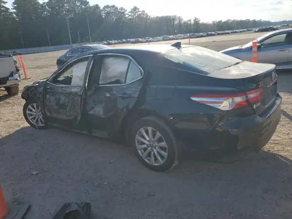 4T1C11AK3LU974435 2020 TOYOTA CAMRY - Image 2
