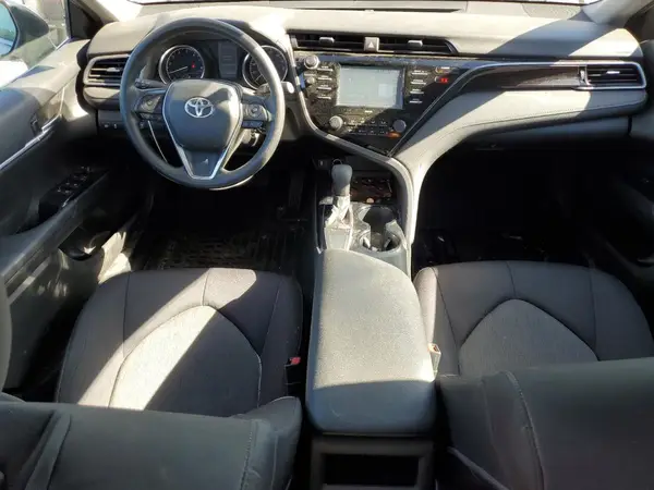 4T1C11AK3LU975682 2020 TOYOTA CAMRY - Image 8