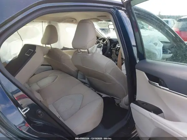 4T1C11AK3LU980235 2020 TOYOTA CAMRY - Image 8
