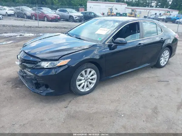 4T1C11AK3LU991607 2020 TOYOTA CAMRY - Image 2