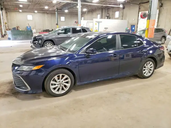 4T1C11AK3MU403061 2021 TOYOTA CAMRY - Image 1