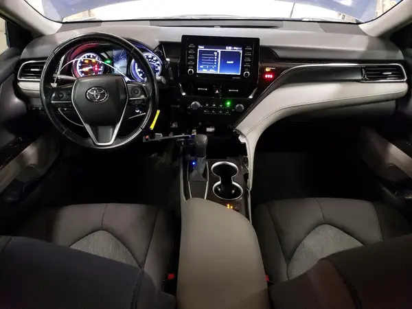 4T1C11AK3MU403061 2021 TOYOTA CAMRY - Image 8