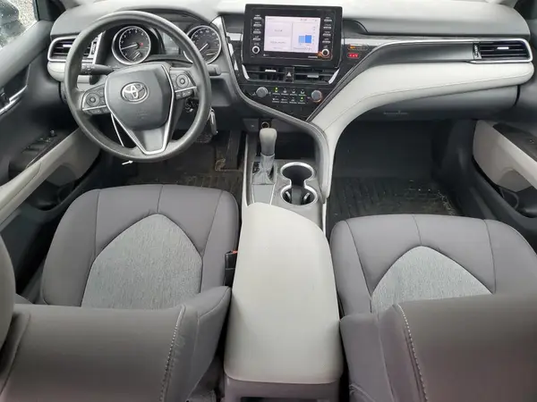4T1C11AK3MU405084 2021 TOYOTA CAMRY - Image 8