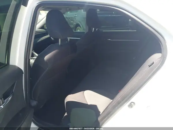 4T1C11AK3MU413119 2021 TOYOTA CAMRY - Image 8
