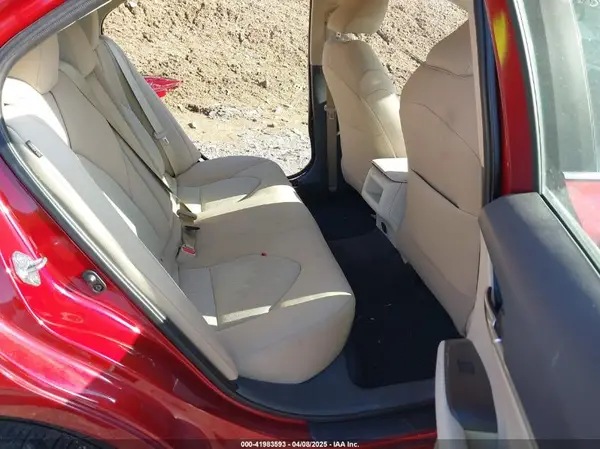4T1C11AK3MU443057 2021 TOYOTA CAMRY - Image 8