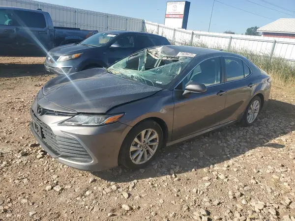 4T1C11AK3MU461431 2021 TOYOTA CAMRY - Image 1