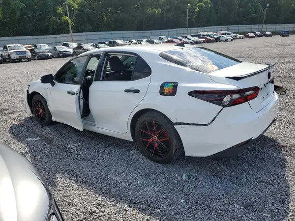 4T1C11AK3MU462501 2021 TOYOTA CAMRY - Image 2