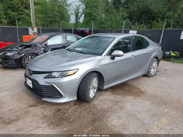 4T1C11AK3MU466029 2021 TOYOTA CAMRY - Image 2