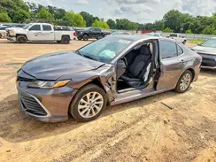 4T1C11AK3MU469366 2021 TOYOTA CAMRY