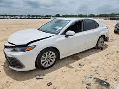 4T1C11AK3MU471070 2021 TOYOTA CAMRY
