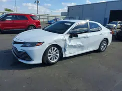 4T1C11AK3MU472753 2021 TOYOTA CAMRY
