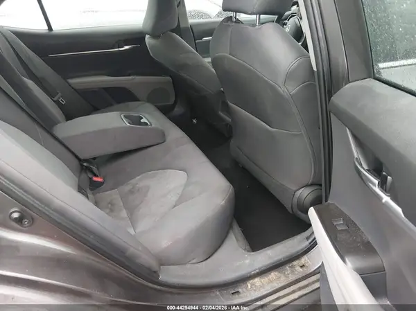 4T1C11AK3MU478181 2021 TOYOTA CAMRY - Image 8