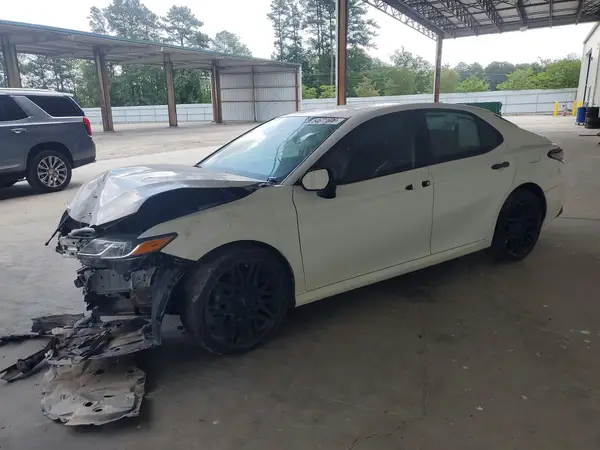4T1C11AK3MU514693 2021 TOYOTA CAMRY - Image 1