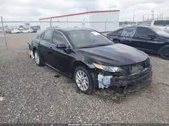 4T1C11AK3MU550318 2021 TOYOTA CAMRY