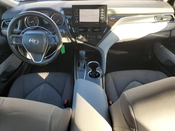 4T1C11AK3MU572965 2021 TOYOTA CAMRY - Image 8