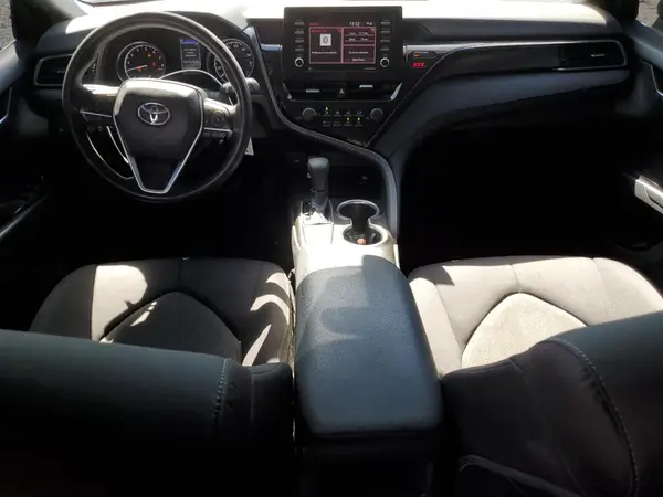 4T1C11AK3MU577695 2021 TOYOTA CAMRY - Image 8