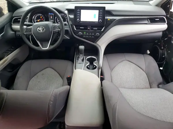 4T1C11AK3MU580385 2021 TOYOTA CAMRY - Image 8