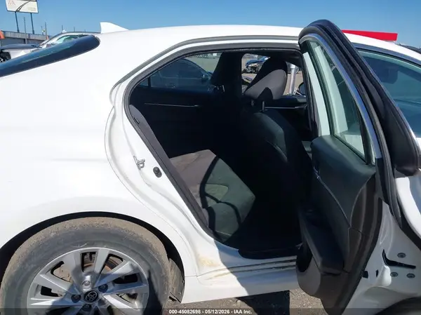 4T1C11AK3MU599096 2021 TOYOTA CAMRY - Image 8