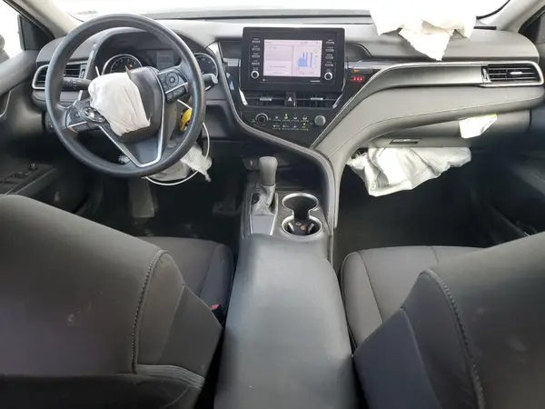 4T1C11AK3MU603065 2021 TOYOTA CAMRY - Image 8