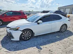 4T1C11AK3NU046451 2022 TOYOTA CAMRY