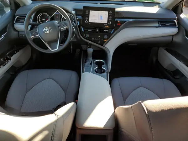 4T1C11AK3NU046983 2022 TOYOTA CAMRY - Image 8