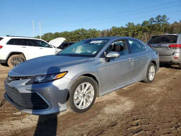 4T1C11AK3NU623060 2022 TOYOTA CAMRY - Image 1