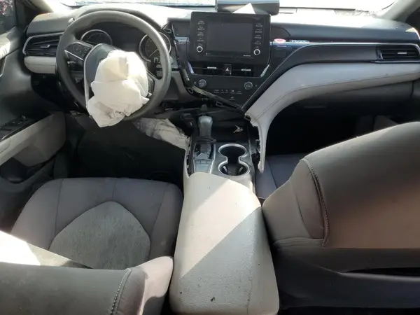 4T1C11AK3NU628422 2022 TOYOTA CAMRY - Image 8