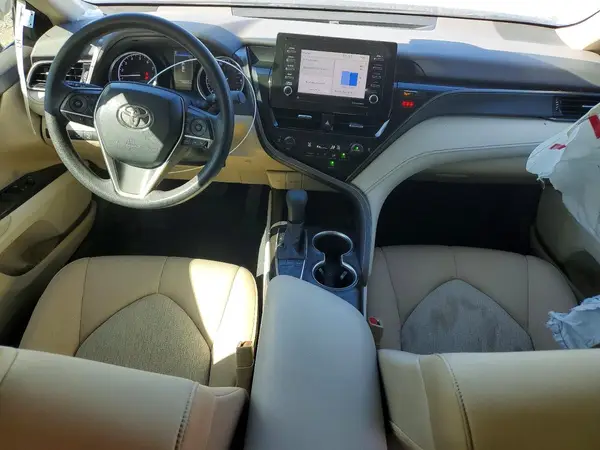 4T1C11AK3NU632129 2022 TOYOTA CAMRY - Image 8