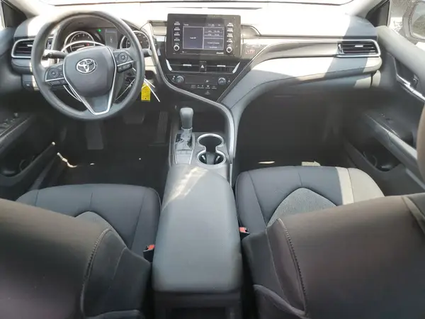 4T1C11AK3NU646080 2022 TOYOTA CAMRY - Image 8