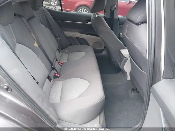 4T1C11AK3NU655295 2022 TOYOTA CAMRY - Image 8