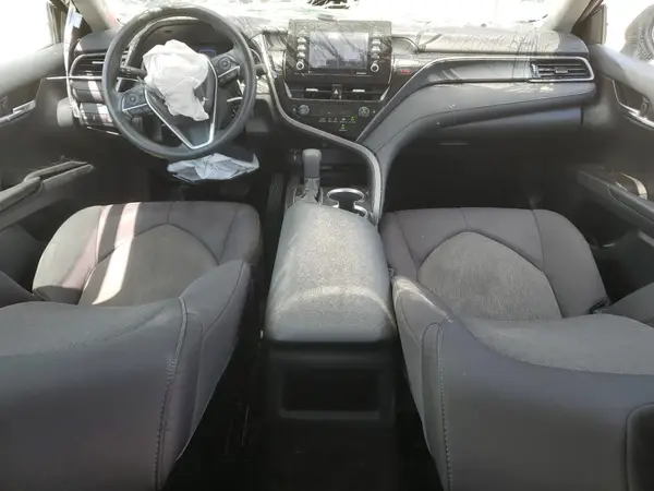 4T1C11AK3NU661825 2022 TOYOTA CAMRY - Image 8