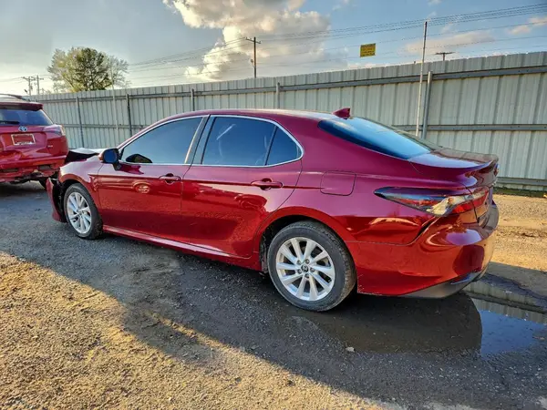 4T1C11AK3NU662067 2022 TOYOTA CAMRY - Image 2