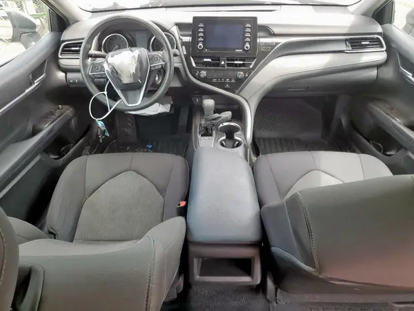 4T1C11AK3NU672677 2022 TOYOTA CAMRY - Image 8