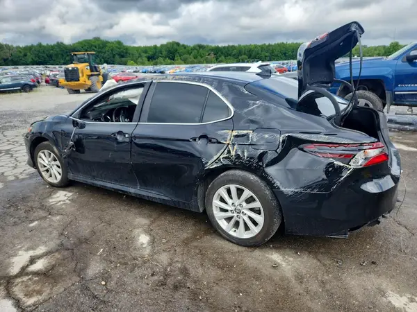 4T1C11AK3NU678494 2022 TOYOTA CAMRY - Image 2