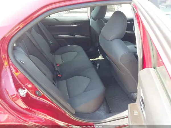 4T1C11AK3NU680861 2022 TOYOTA CAMRY - Image 8